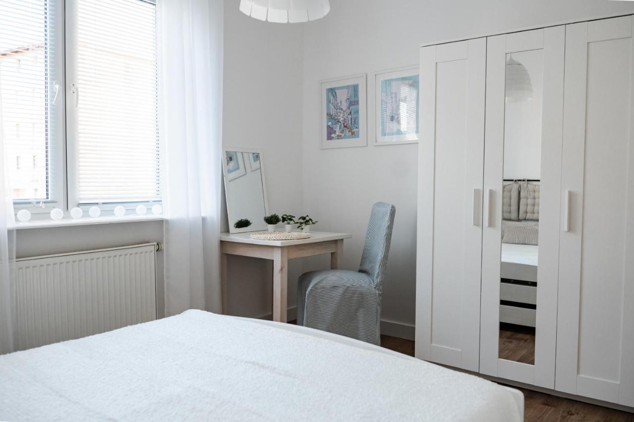 Apartament Dwupokojowy 슈비노우이스쳬 외부 사진